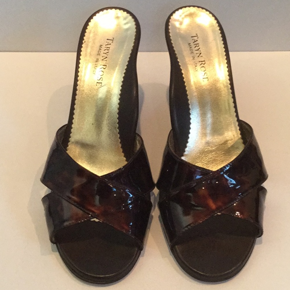 Taryn Rose leopard print patent leather heels